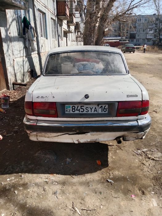 Автомобиль Волга Газ 31105