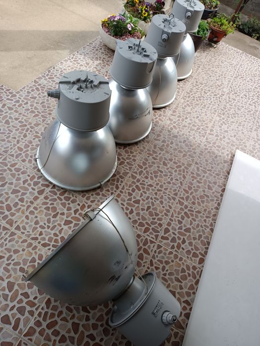 Lampa Hale industriale, depozite etc  400w suprafețe mari