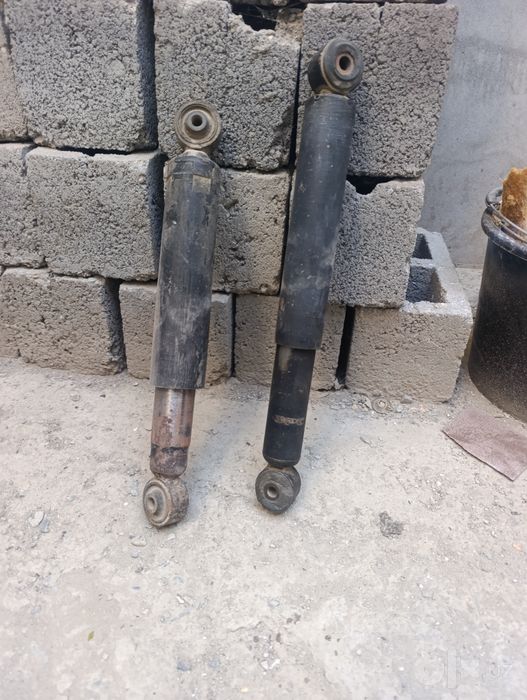 Продаются амортизаторы от Волги газ 24