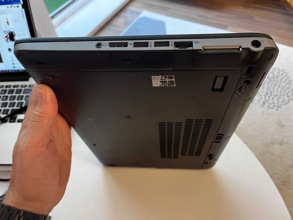 Laptop HP EliteBook 840 G1 – i5 / 8GB RAM / 500GB HDD