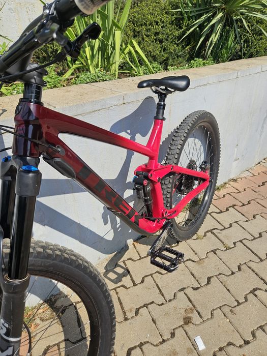 TREK Slash 8  FOX36