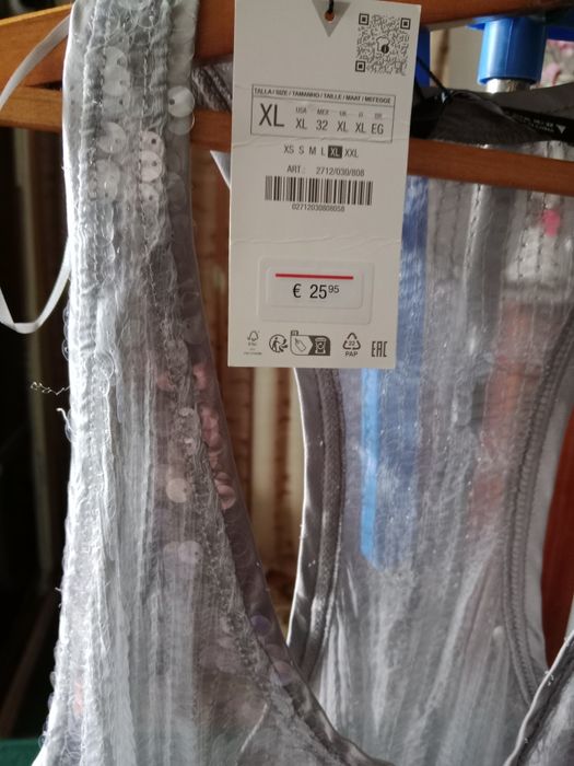 Продам топ новый Зара