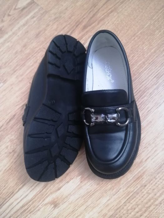 Продам лоферы для девочки