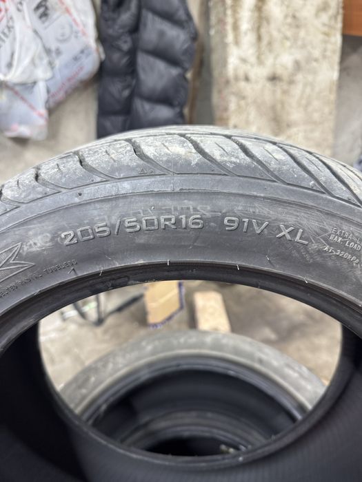 Продам резину.   .