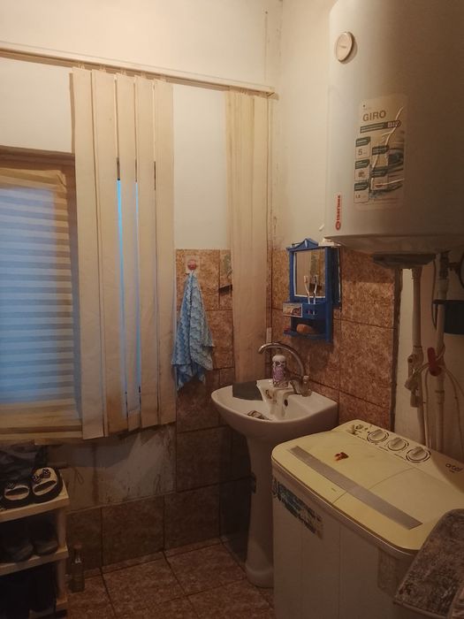 Срочна продам свой дом кадастр ест садик вмахале школа рядом