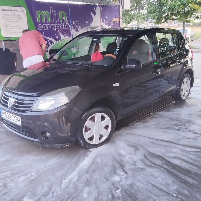 DACIA Logan 2011 — imagine 2