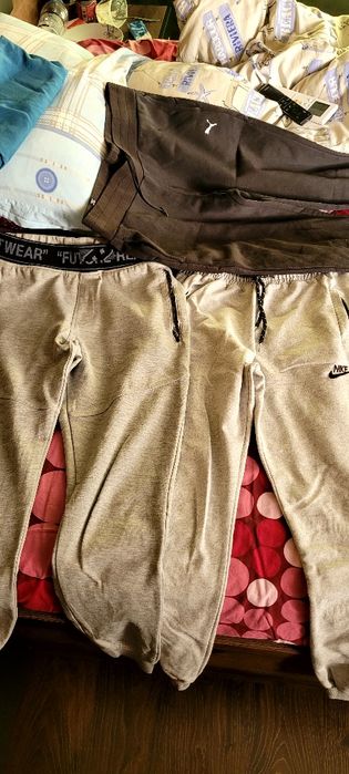 Мъжки анцуг S размер