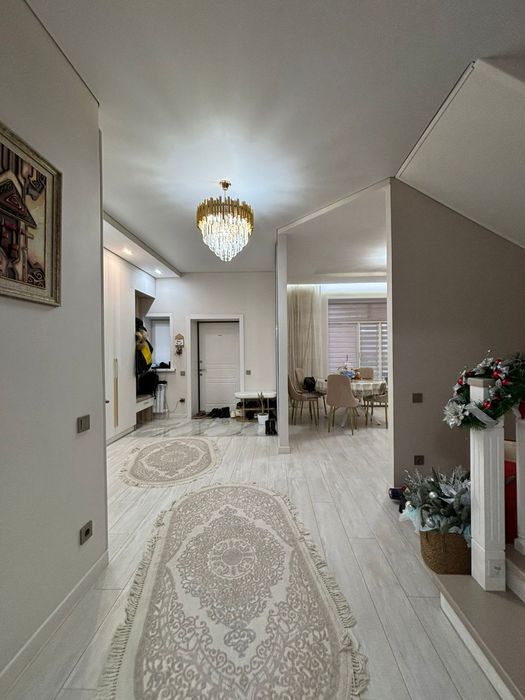 Продажа 4 комн квартиры