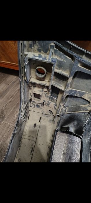 Передний бампер bmw e34 оригинал