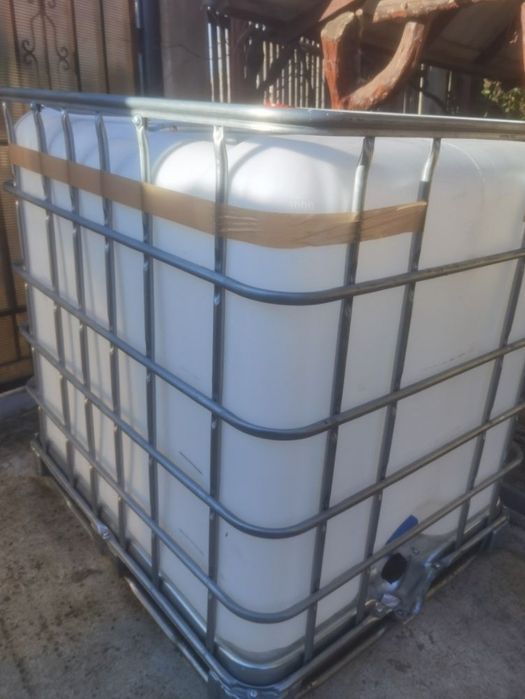Bazin Cub capacitate  1000L