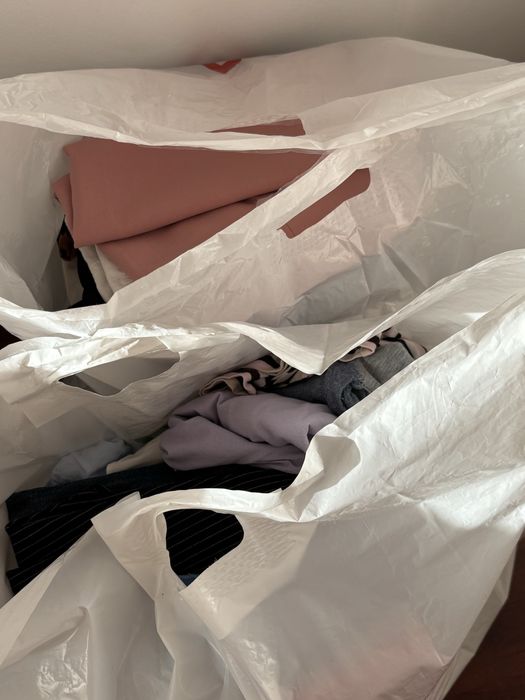 Продам пакет вещей