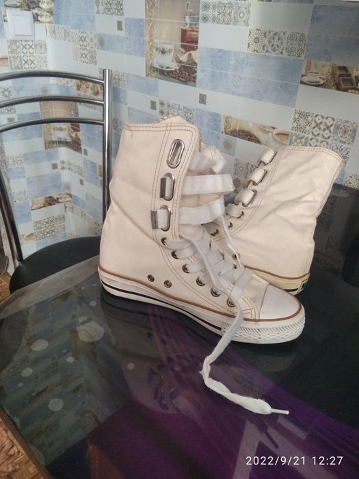 Кеды 35 размер новые на девочку