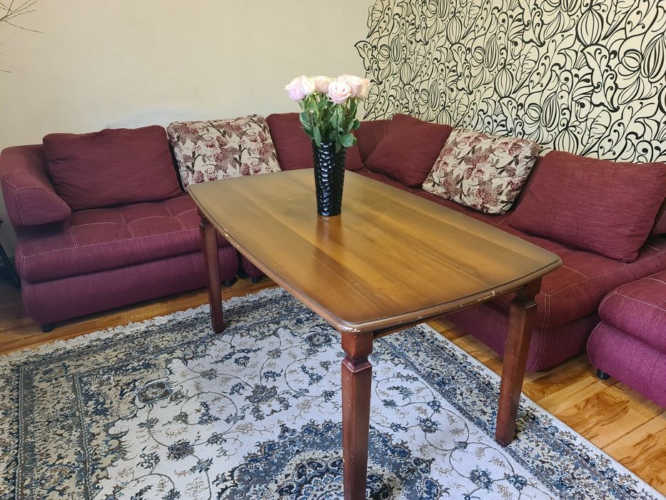 Стол обеденный, деревянный