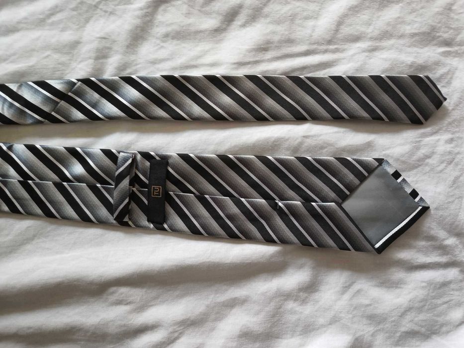 Cravata eleganta Woven Black & Grey Striped Micro Fiber Necktie