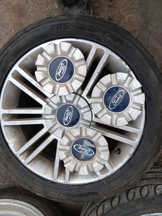 225 45 17 гуми форд джанти алуминиева 5х108 17
