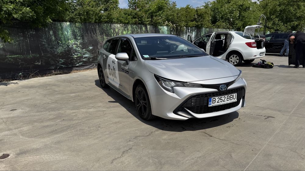 Toyota Corolla GPL PREMIUM(garantie noiembrie 2027)