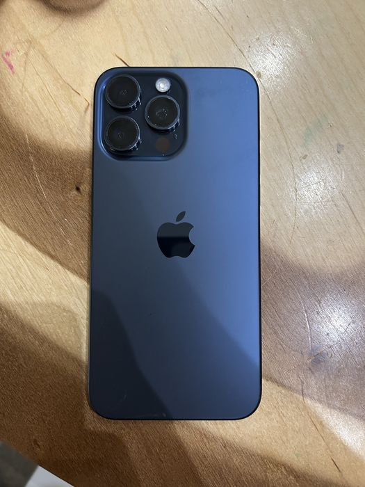 Iphone 15 pro max 1tb blue titanium