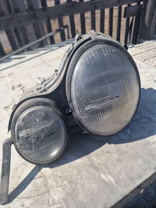 Фара на мерседес 210 левая