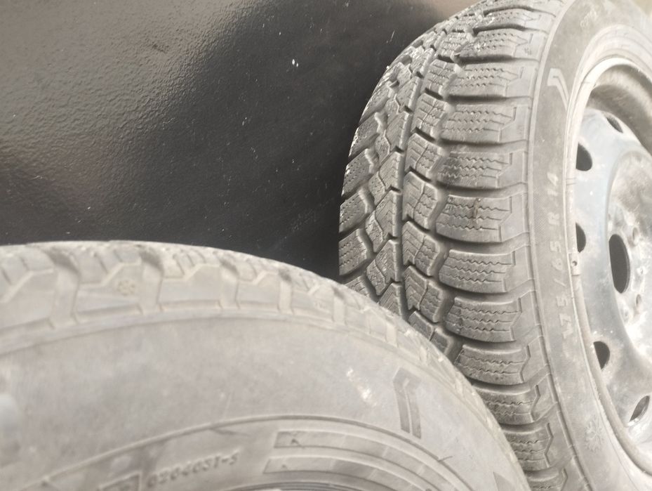 Гуми с джанти 14 зимни за рено