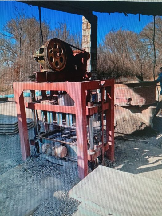 Станок для пескоблока 20*20*40