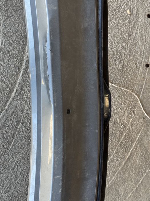 Продается задний бампер от Монза оригинал б/у