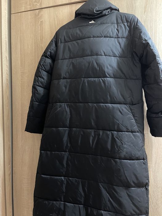 Продам куртку женскую зима