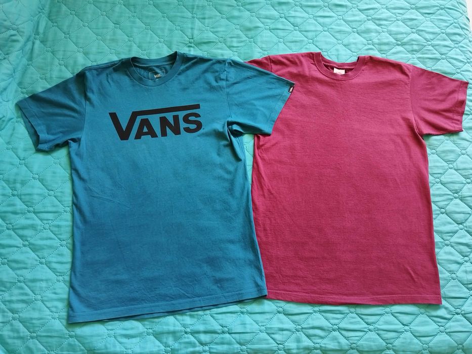 Запазени мъжки тениски и къси панталони, размер S, по 5 лева