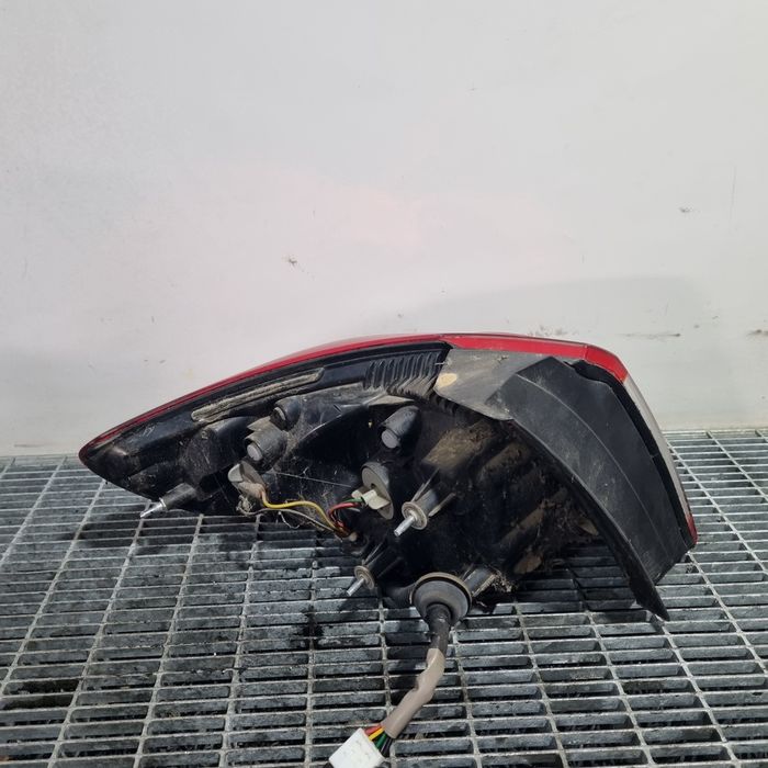 Stop Dreapta Hyundai Santa Fe 2 Facelift - SUV 4 Usi (1503) Bec clasic