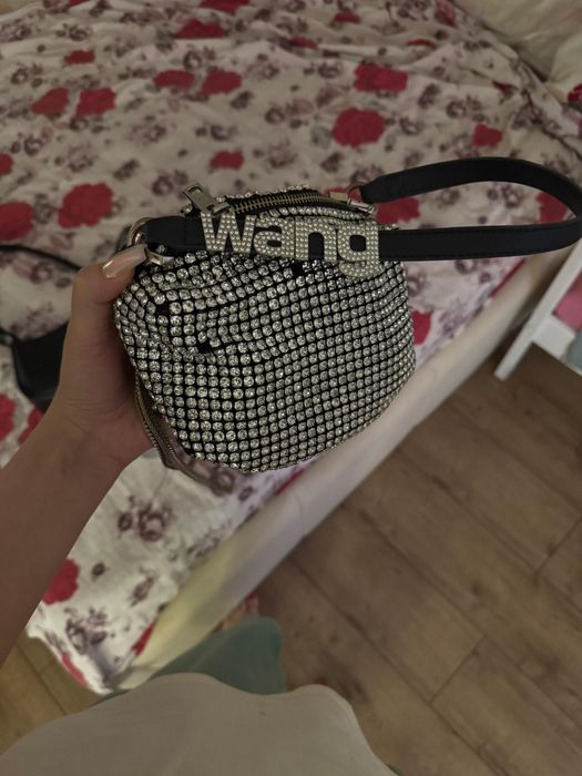 Продаю сумки срочно