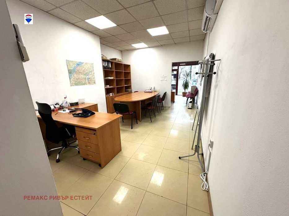 Дава се под наем Магазин в Русе, Хъшове - 50 кв.м за 348.84 € - Снимка #4