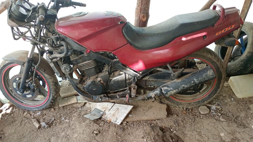 Vand kawasaki gpz 500