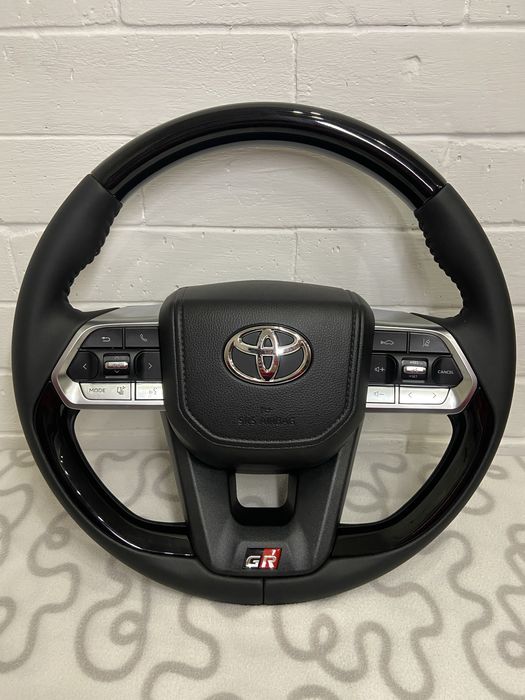 Руль на Toyota (Тойота) / Мультируль