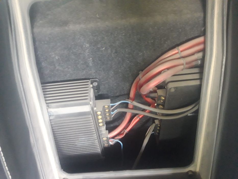 Сабвуфер. Для автомобиля