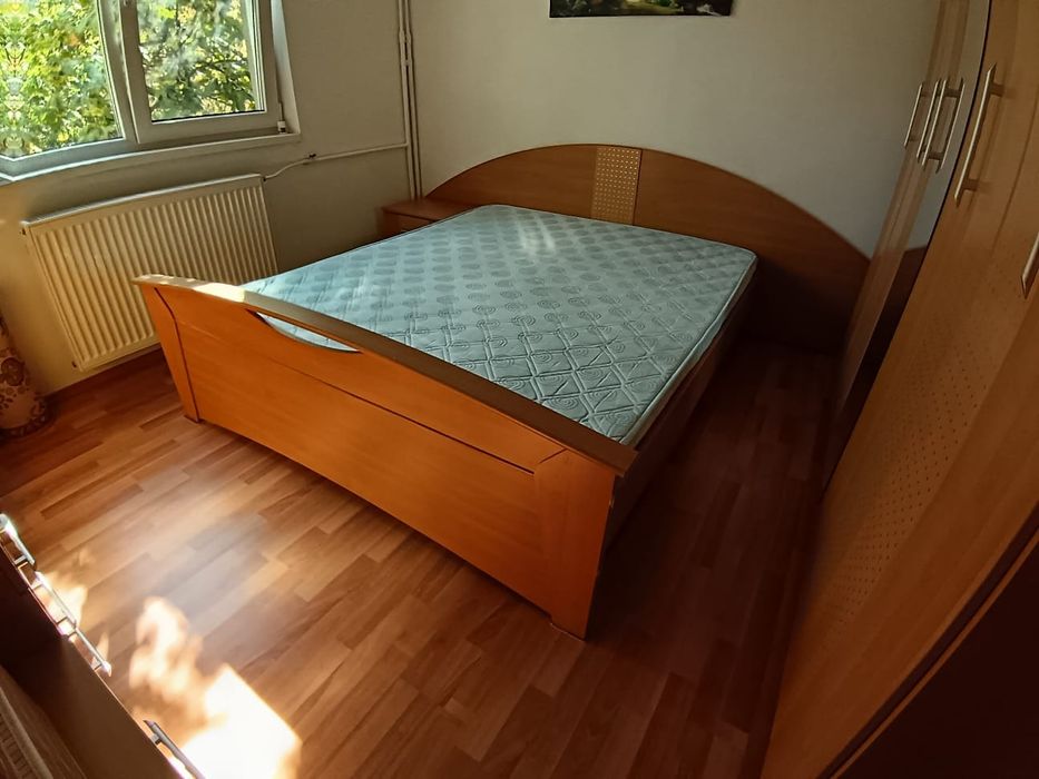 Pat cu saltea 180x200