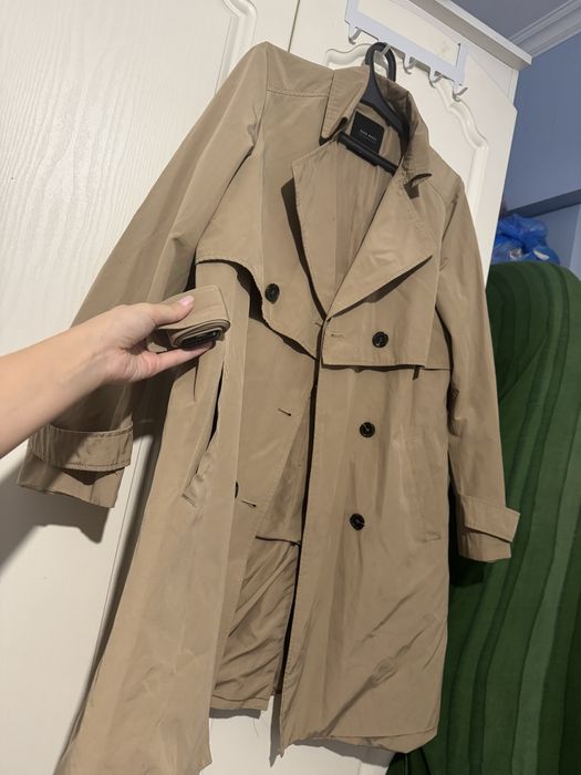 Тренч классичский зара