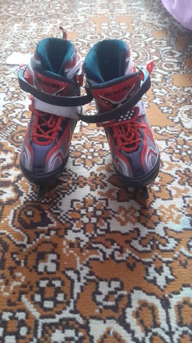 Продам коньки размер 37-38
