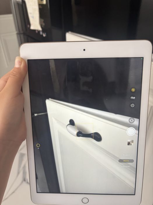 Ipad 5 покаления ,модель А1822,128 гигов