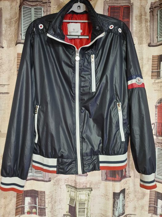 Moncler ,jacheta subtire de vara