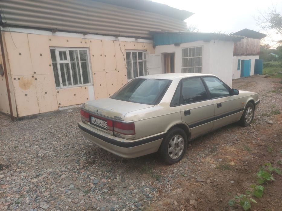 Продам автомобиль мазда 626 2.2 объем