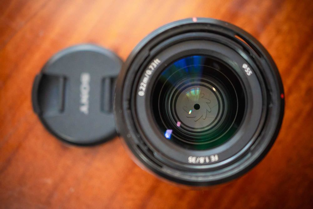 Obiectiv Sony 35mm F1.8 FE - rezervat