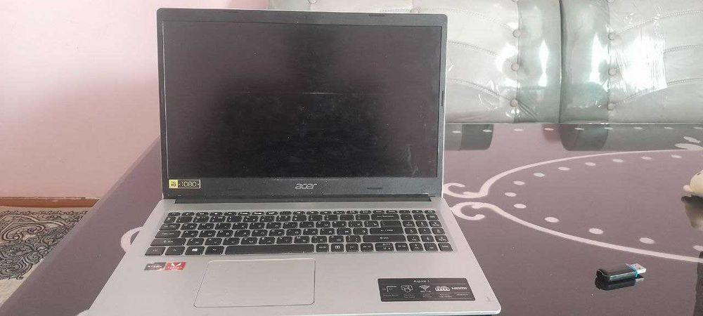 Acer Aspire3 ryzen 5