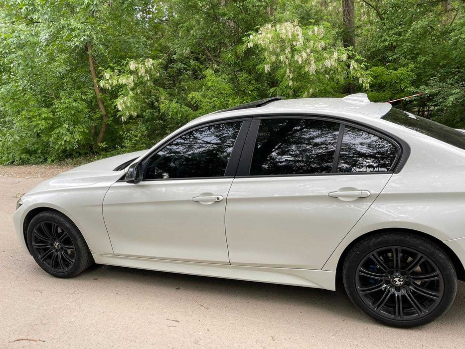 M-Paket BMW Seria 3 F30 2012-2015 Body Kit Mtech Germania!