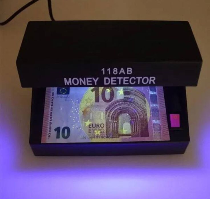 UV фенер с USB за проверка на пари и други