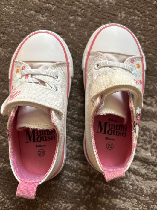 Tenesi fetite,Minnie!