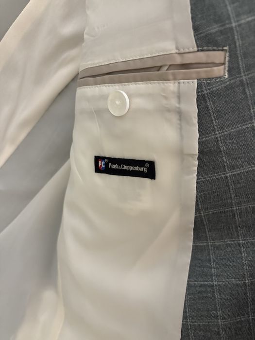 Costum barbati McNeal