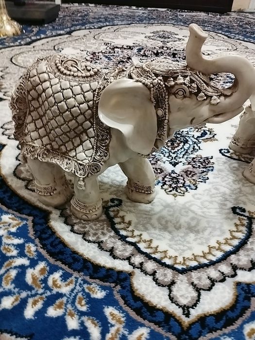 Сувениры Слоны из Индии новые в наличии есть 2 штуки