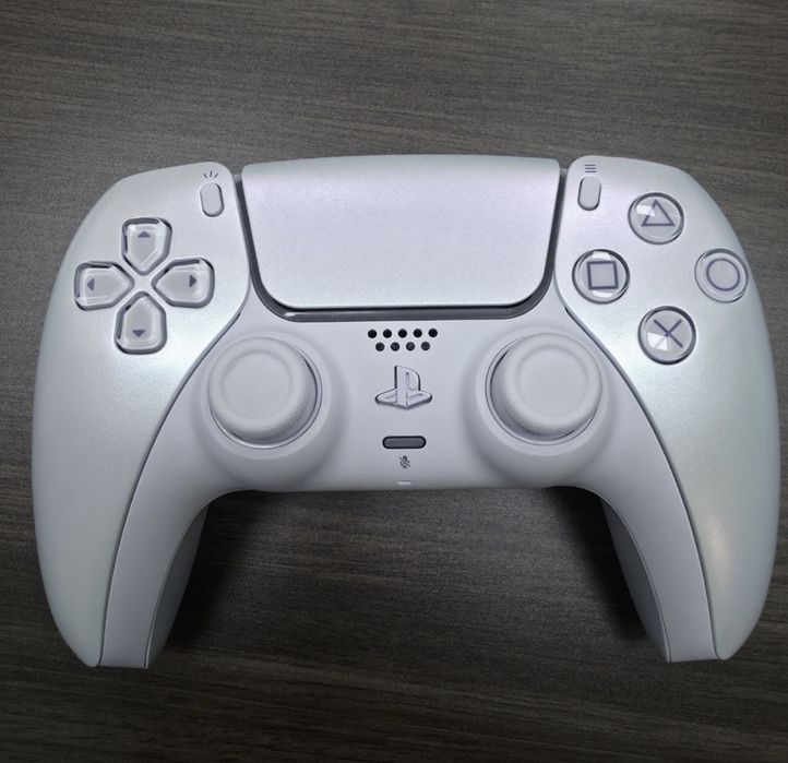 Безжичен контролер PS5 DualSense - Chroma Pearl