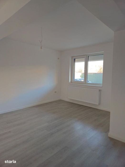 Apartament 3 camere metrou Berceni