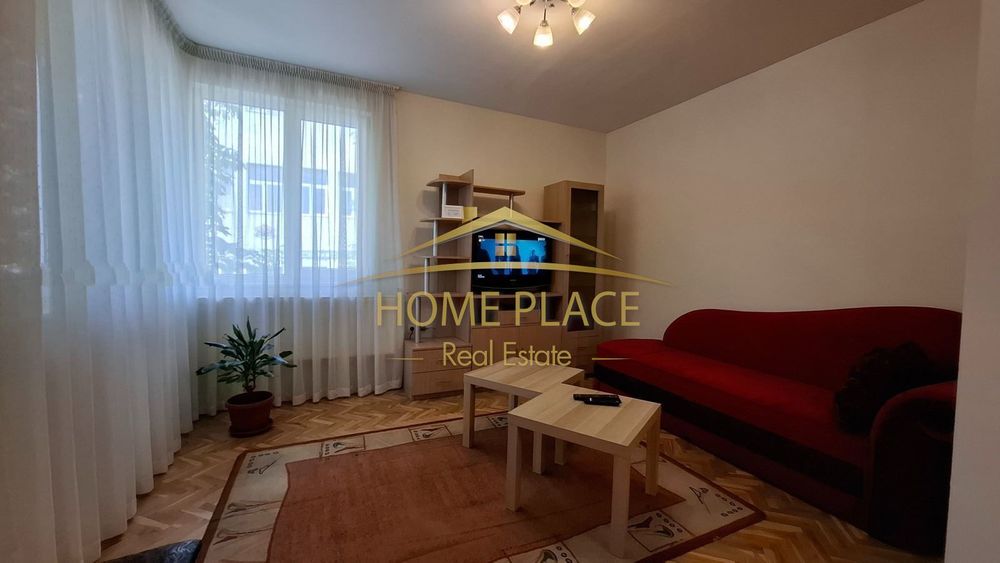 Дава се под наем Тристаен апартамент в Варна, Център - 110 кв.м за 612 € - Снимка #1