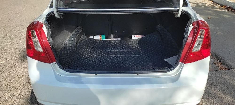 Продается Lacetti 1.8